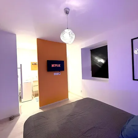 Cosy A Apartment